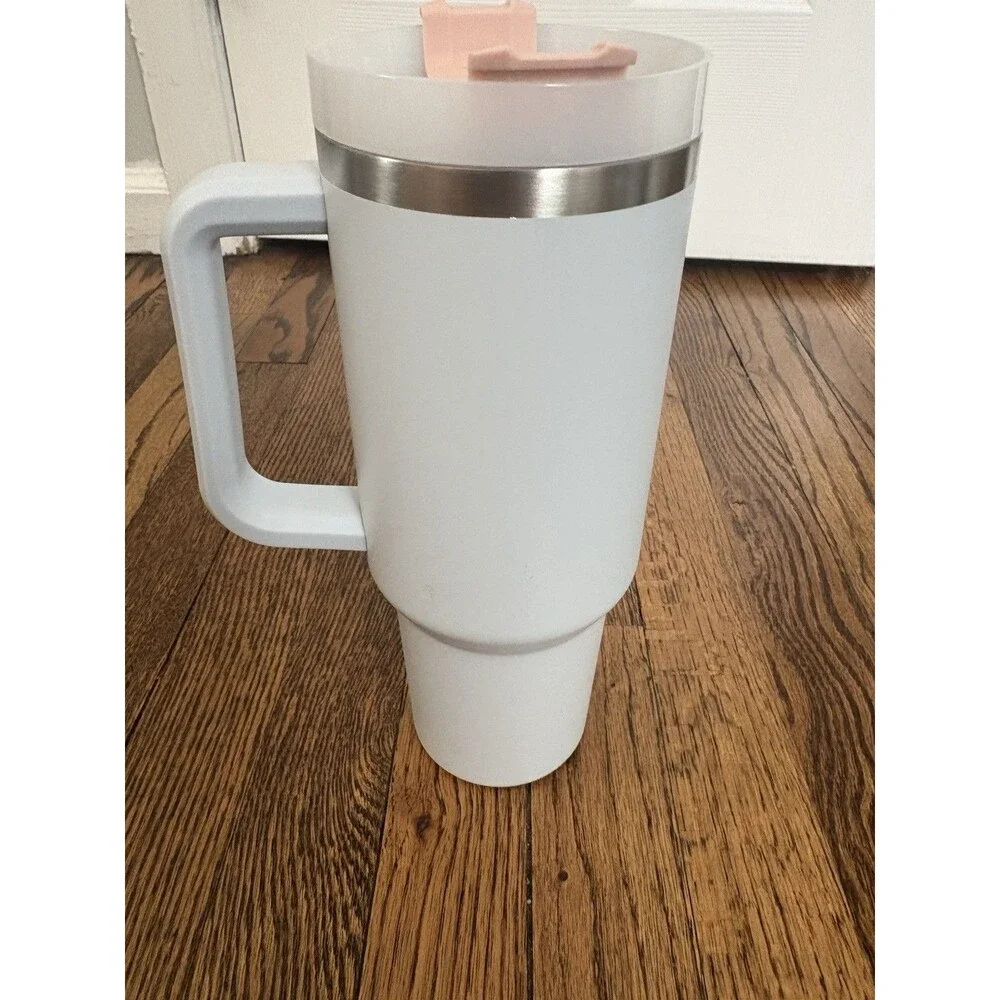 Stanley Quencher H2.0 FlowState 40 oz Tumbler White Pink No Straw Cup Handle